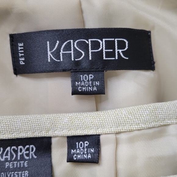 Kasper Petite Skirt Suit Size 10P Pale Green Peplum Blazer 4 Button Linen Blend - Picture 7 of 9